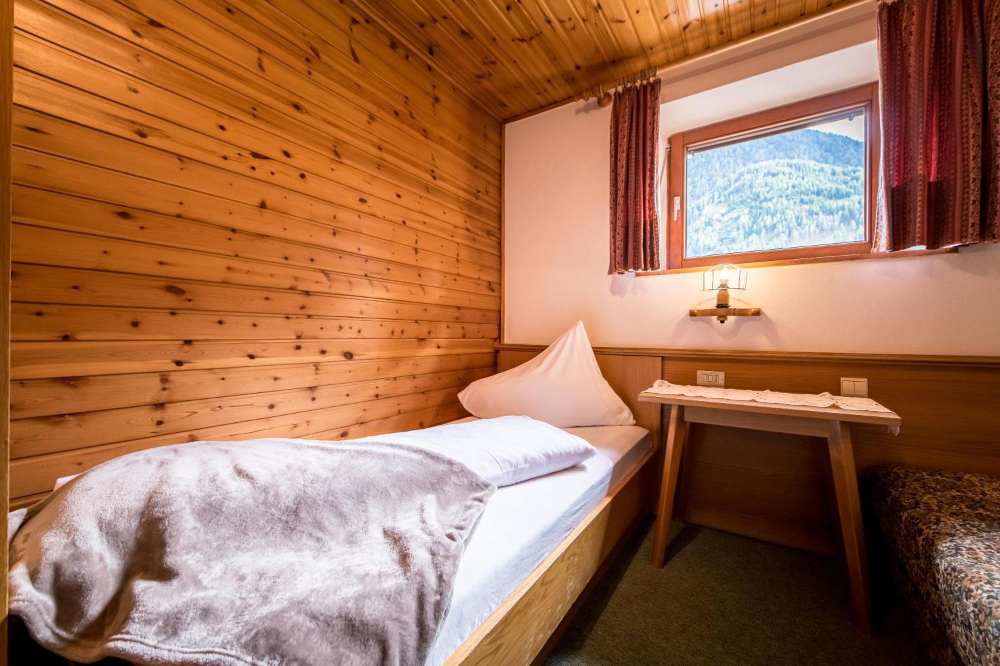 Oberwirt Hotel Selva dei Molini Ngoại thất bức ảnh